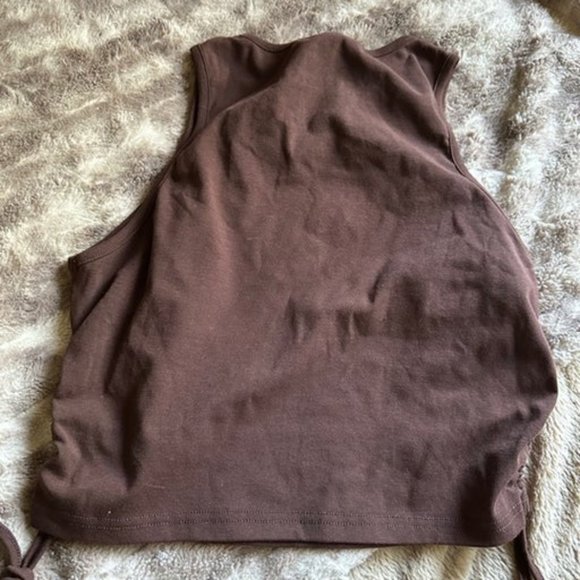 heart brown halter top - Picture 2 of 2